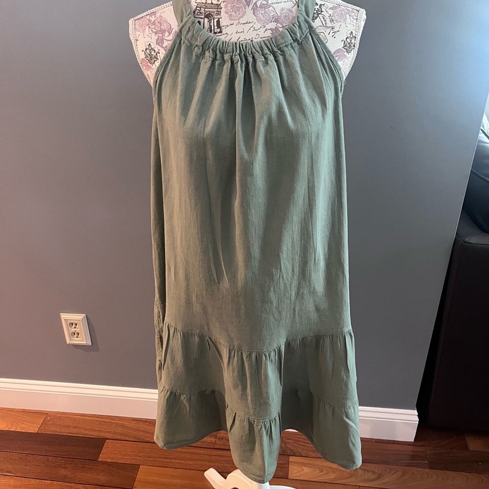 Bellambia Green Sleeveless Dress